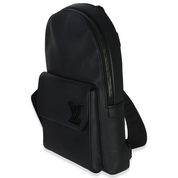 Louis Vuitton Black Waxy Calfskin Aerogram Pilot Slingbag - Picture 4 of 8